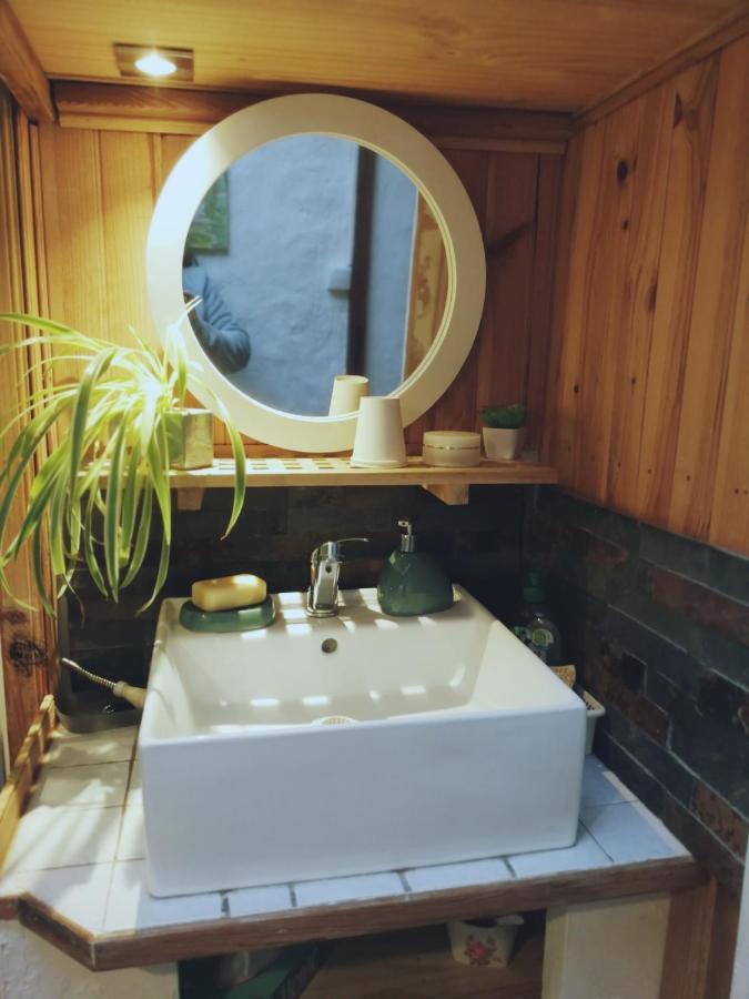 Petit Studio Atypique Et Cosy En Provence Saint-Etienne-les-Orgues Luaran gambar
