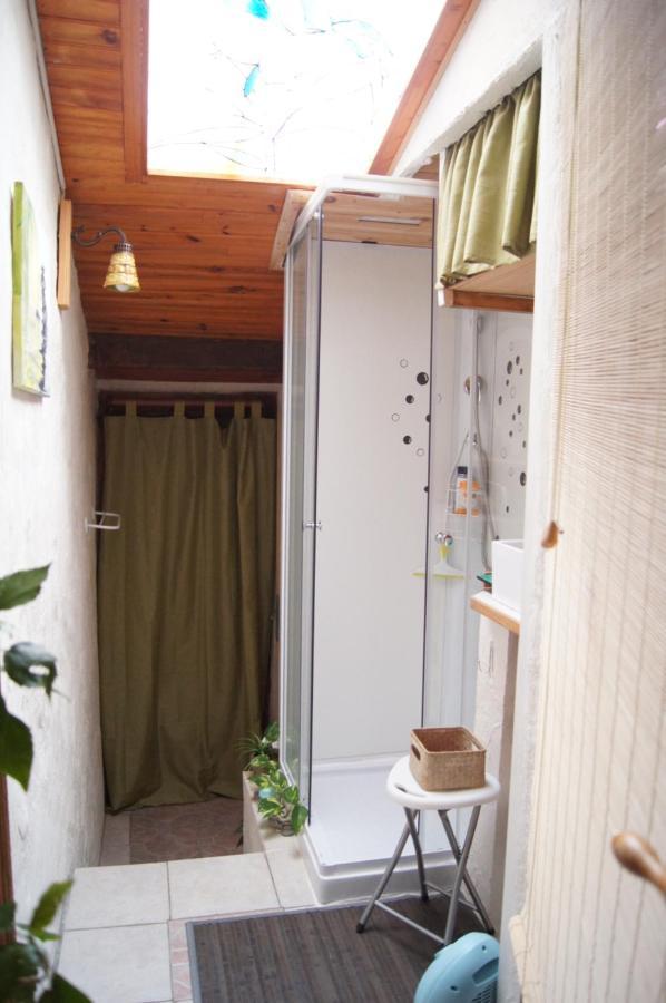 Petit Studio Atypique Et Cosy En Provence Saint-Etienne-les-Orgues Luaran gambar