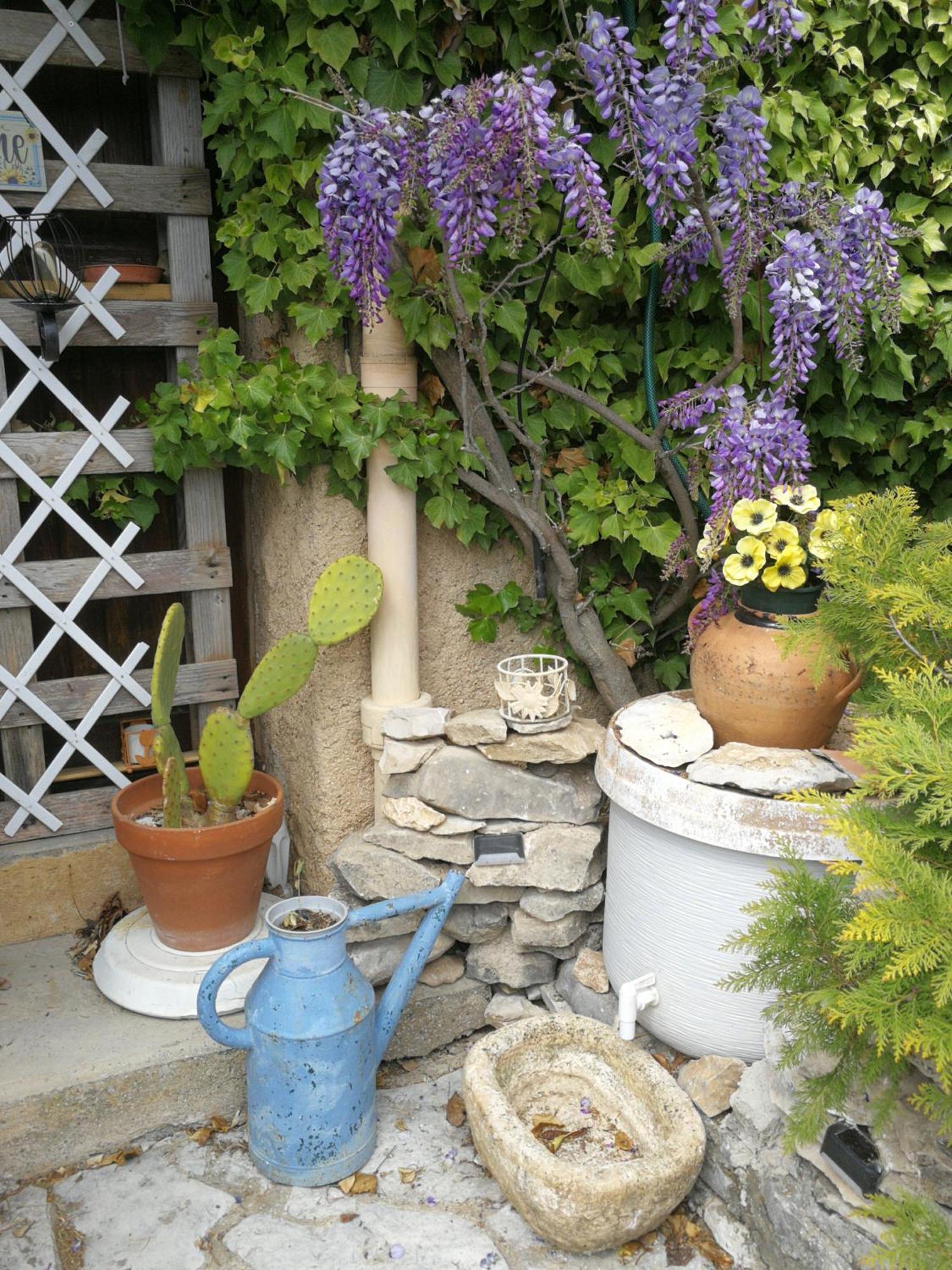 Petit Studio Atypique Et Cosy En Provence Saint-Etienne-les-Orgues Luaran gambar